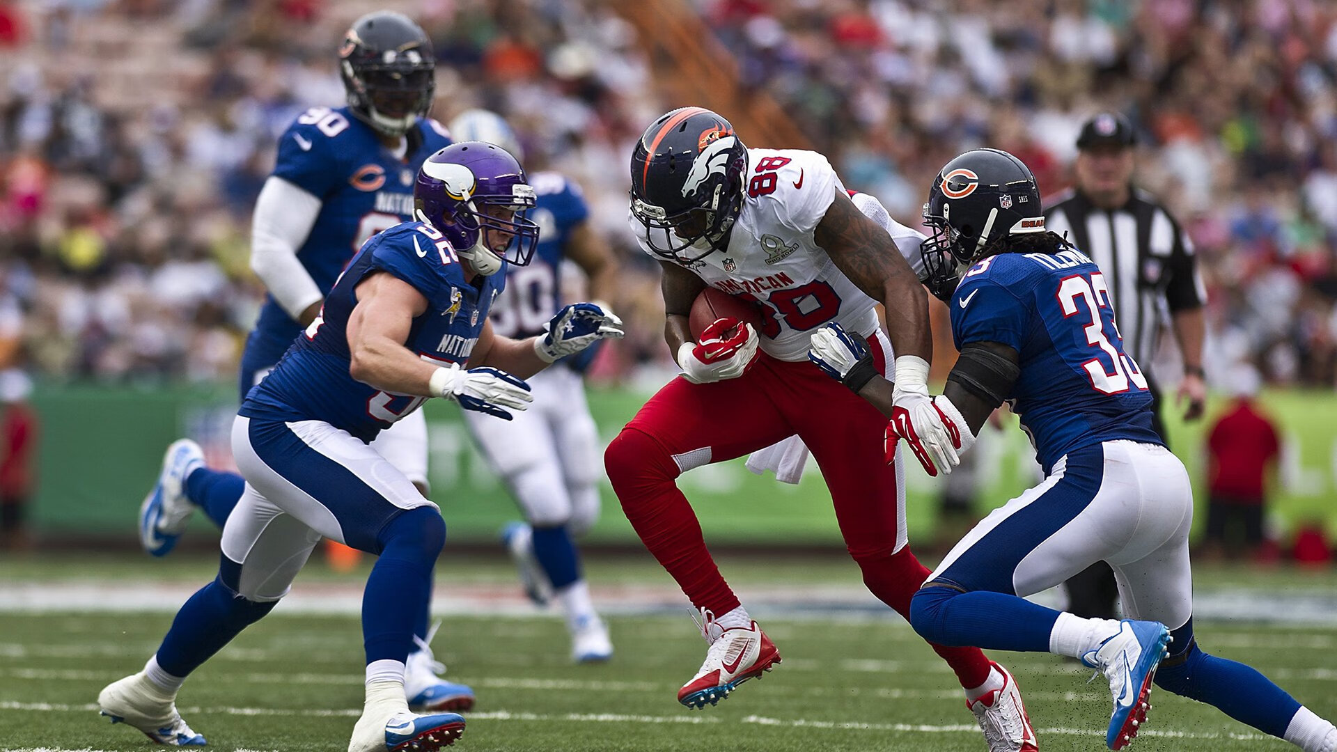 百米飞人巅峰对决 新星闪耀打破纪录