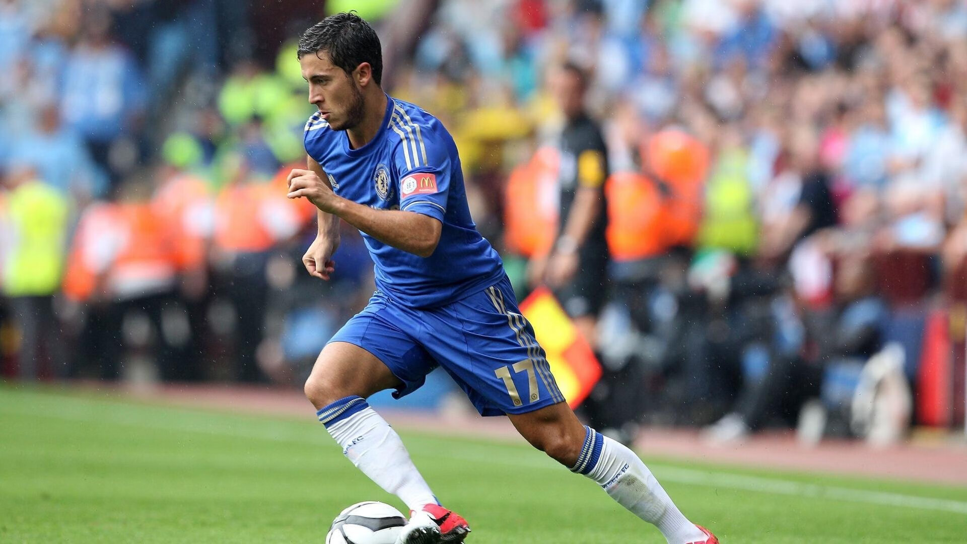 电竞热潮席卷全球,职业联赛与全民参与共筑新体育时代