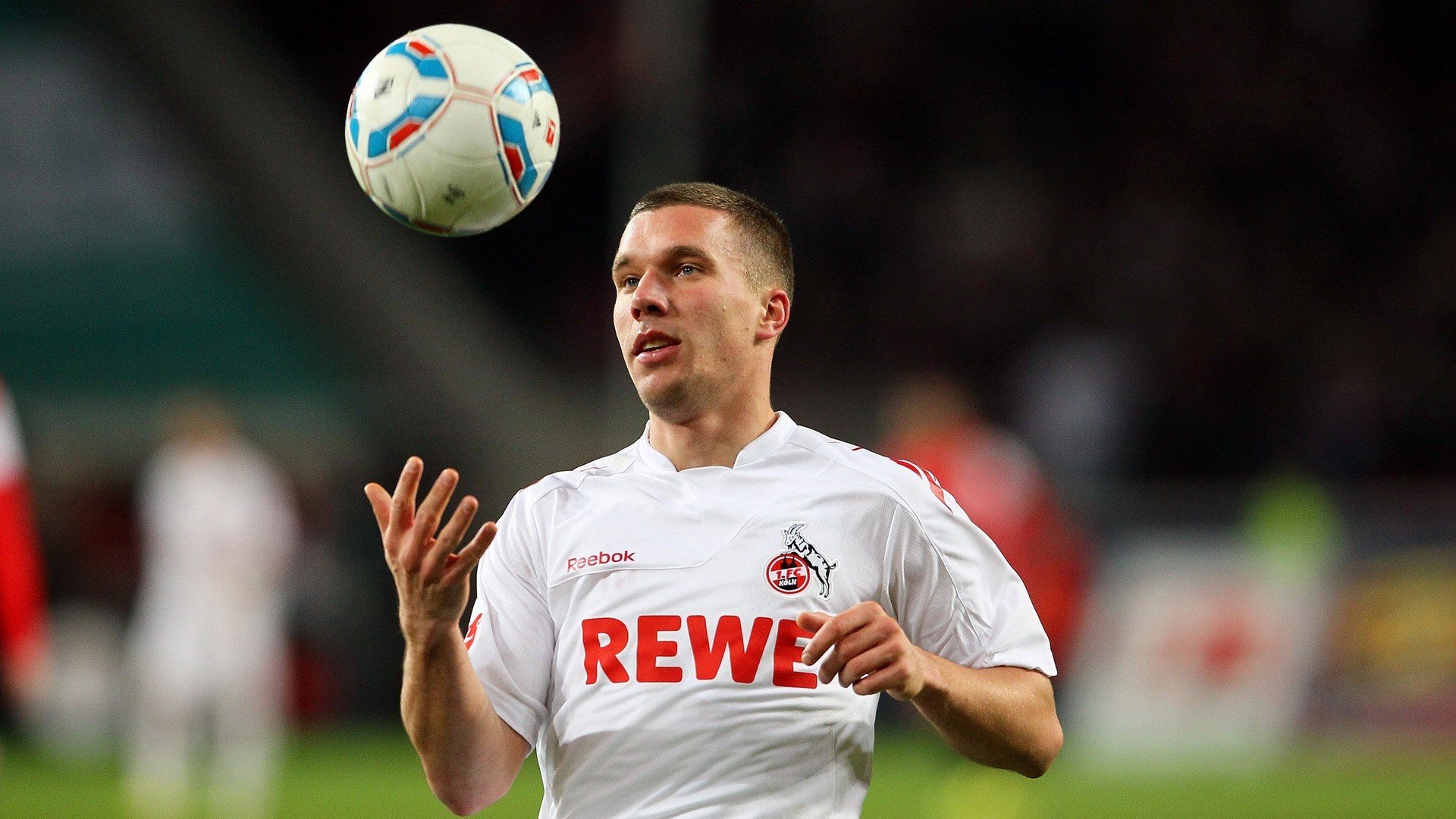 纳达尔强势回归红土赛场 法网前状态引关注