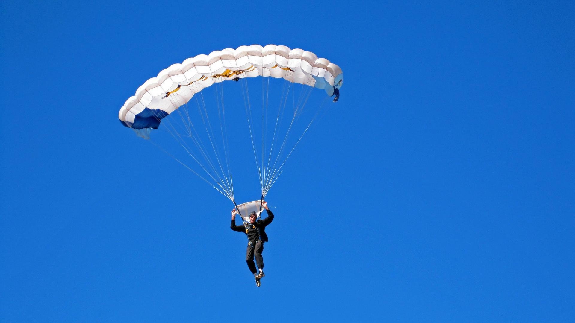 全国羽毛球锦标赛圆满落幕,新锐选手斩获双冠王